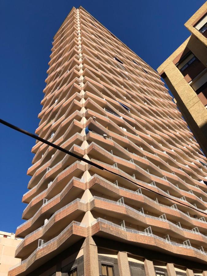 Apartamento City & Beach Alicante Buitenkant foto